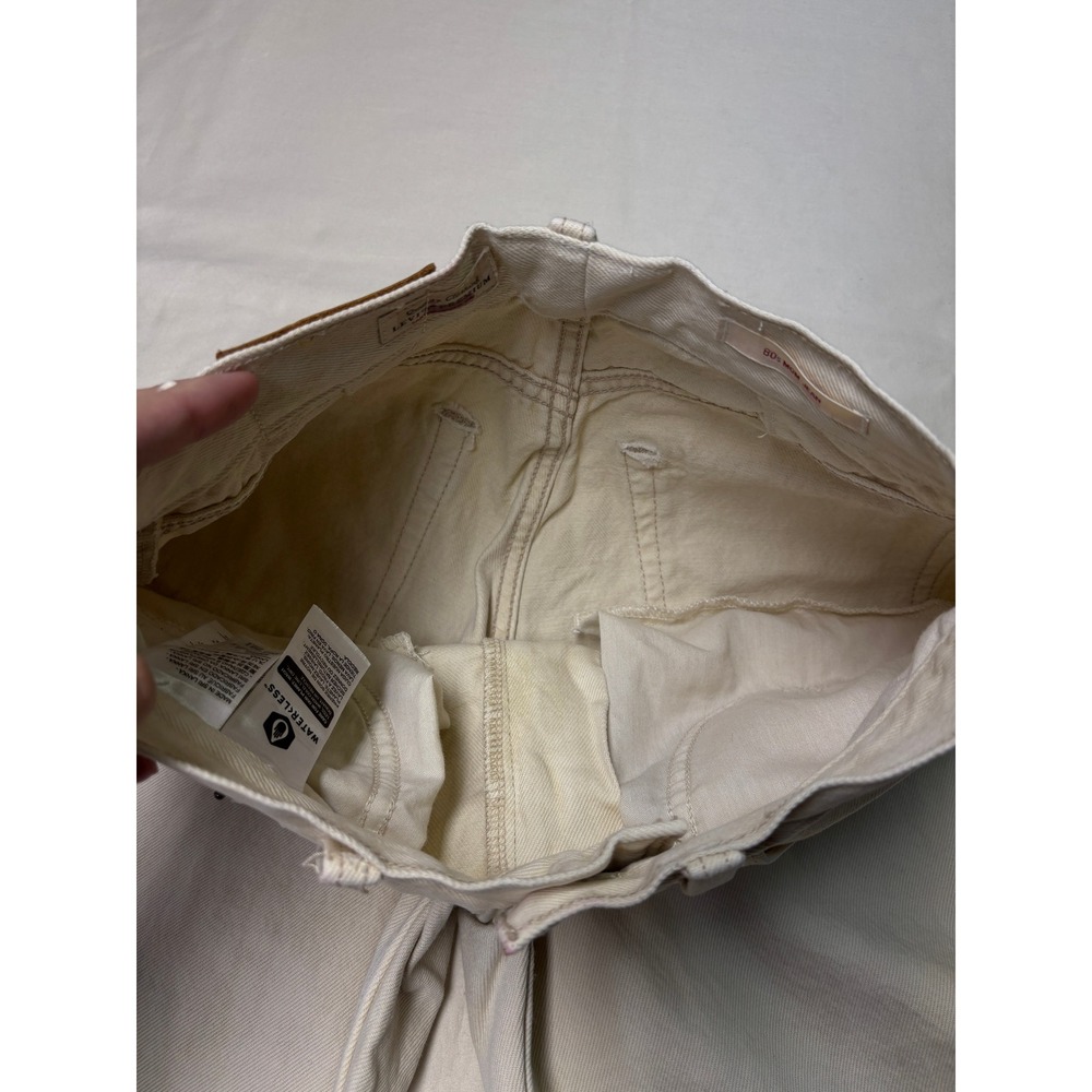 Levi Strauss Premium 80s Mom Jean Light Cream Beige Size 25x27 - Picture 4 of 16